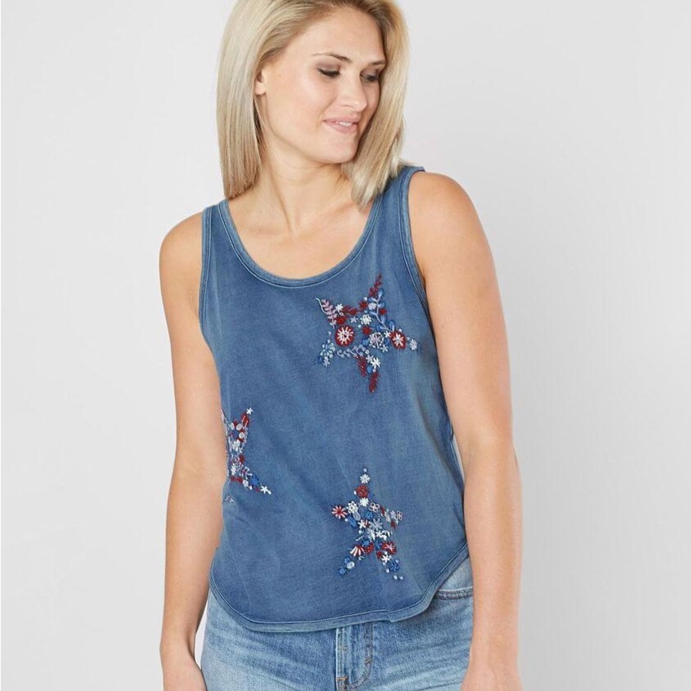 Lucky Brand Women's Star Embroidered Tank Top in size small - Picture 8 of 8